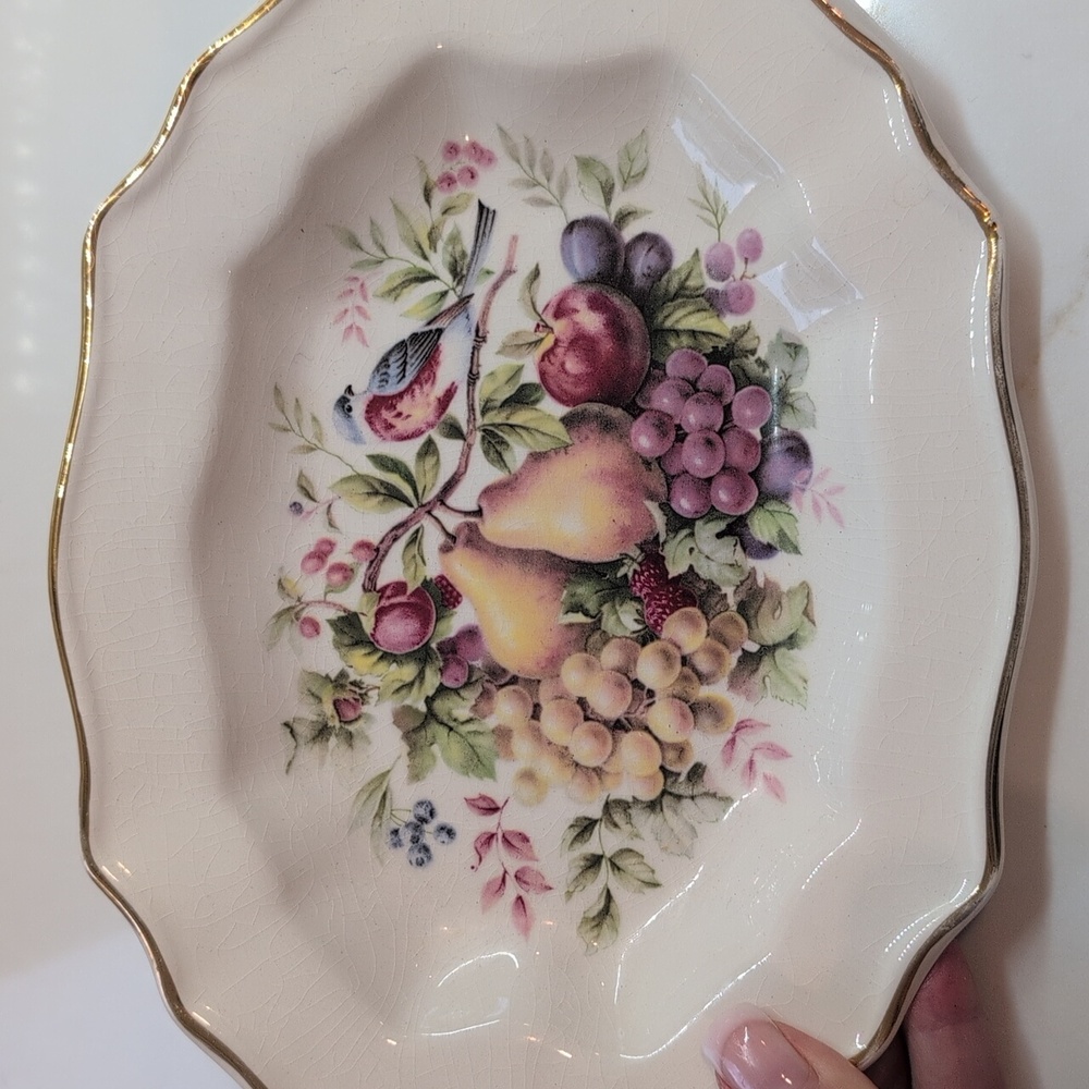 Avon Vintage Handcrafted Dish - Picture 3 of 5